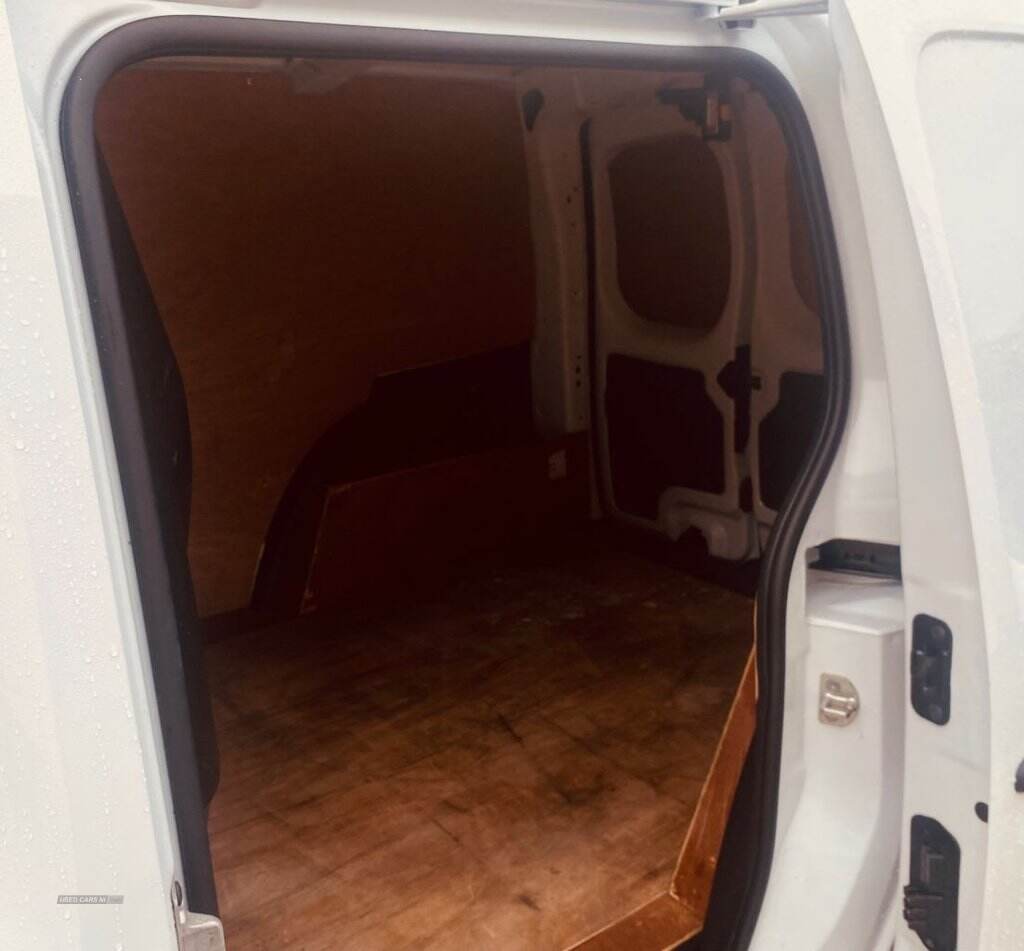 Sep 2016 Renault Kangoo ML19dCi 90 Business+ Van