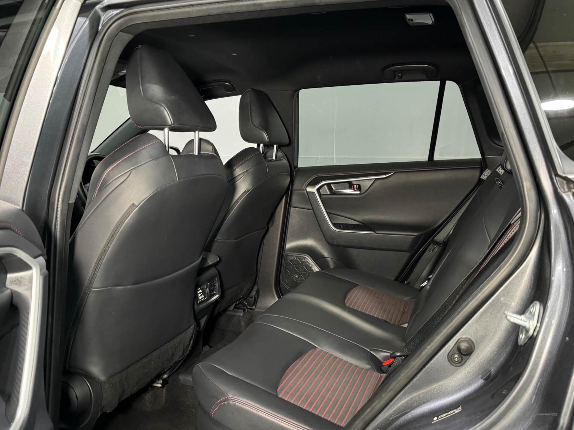 Jan 2022 Suzuki Across 2.5 PHEV E-Four 5dr CVT