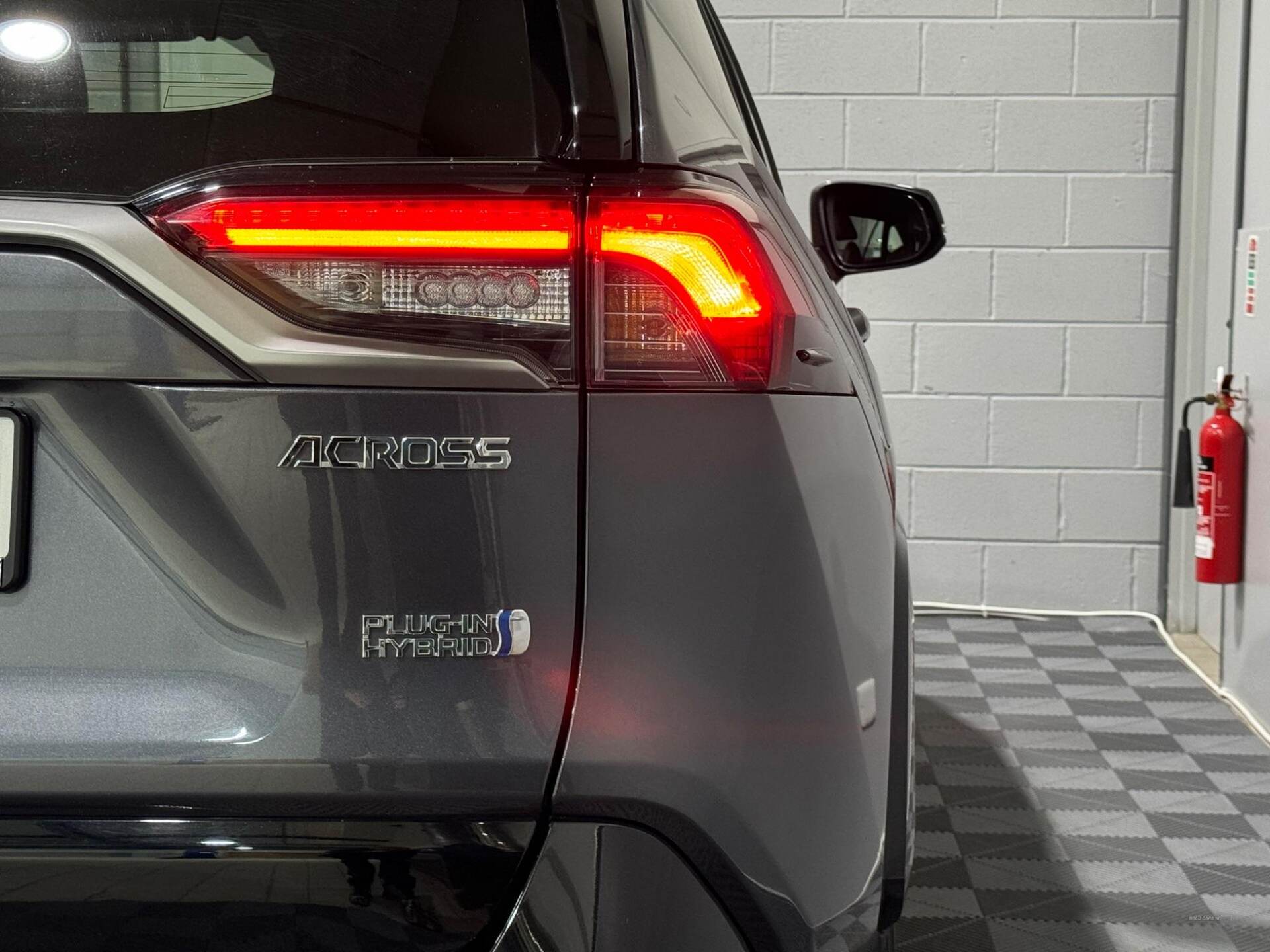 Jan 2022 Suzuki Across 2.5 PHEV E-Four 5dr CVT