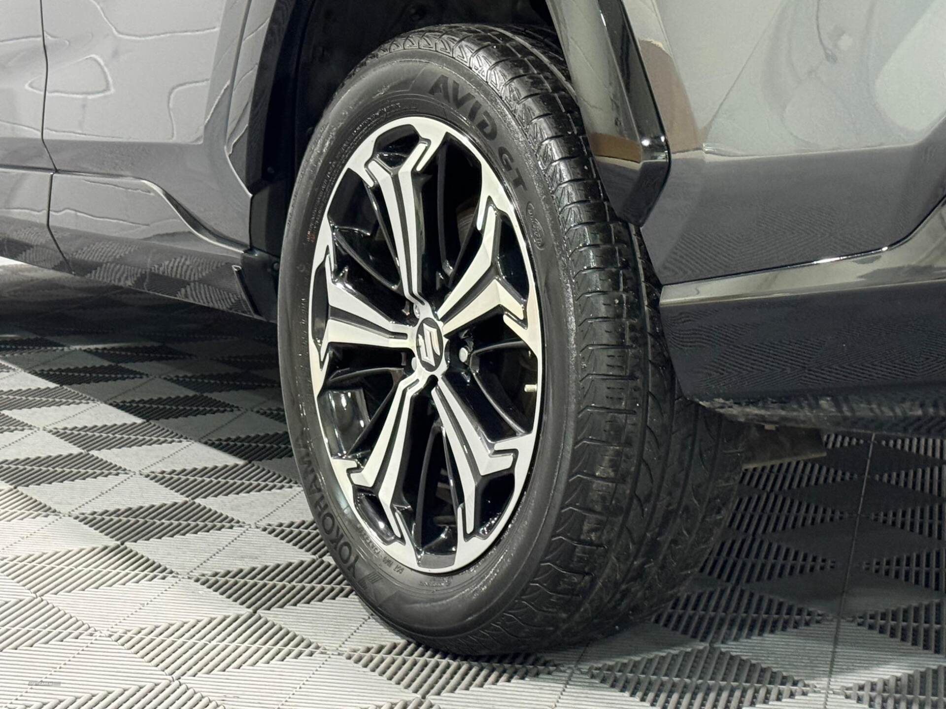 Jan 2022 Suzuki Across 2.5 PHEV E-Four 5dr CVT