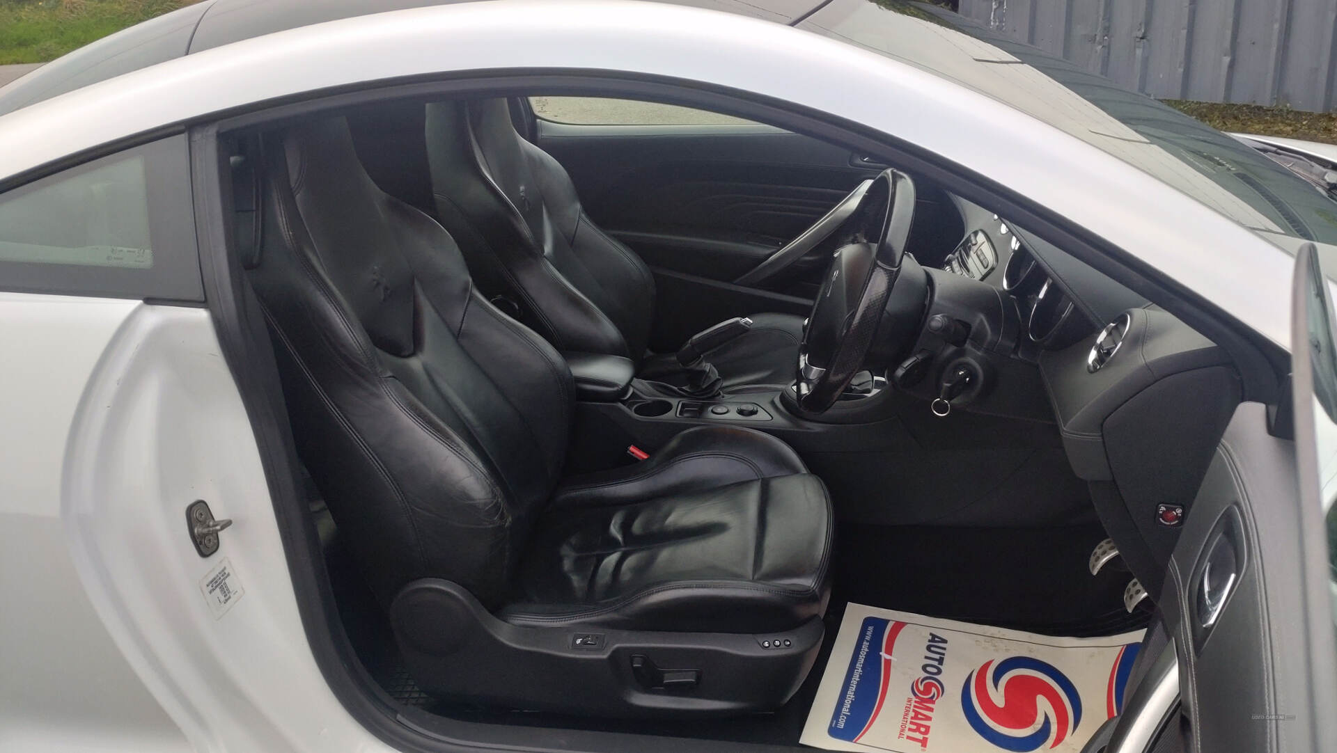 Jun 2013 Peugeot RCZ 2.0 HDi GT 2dr