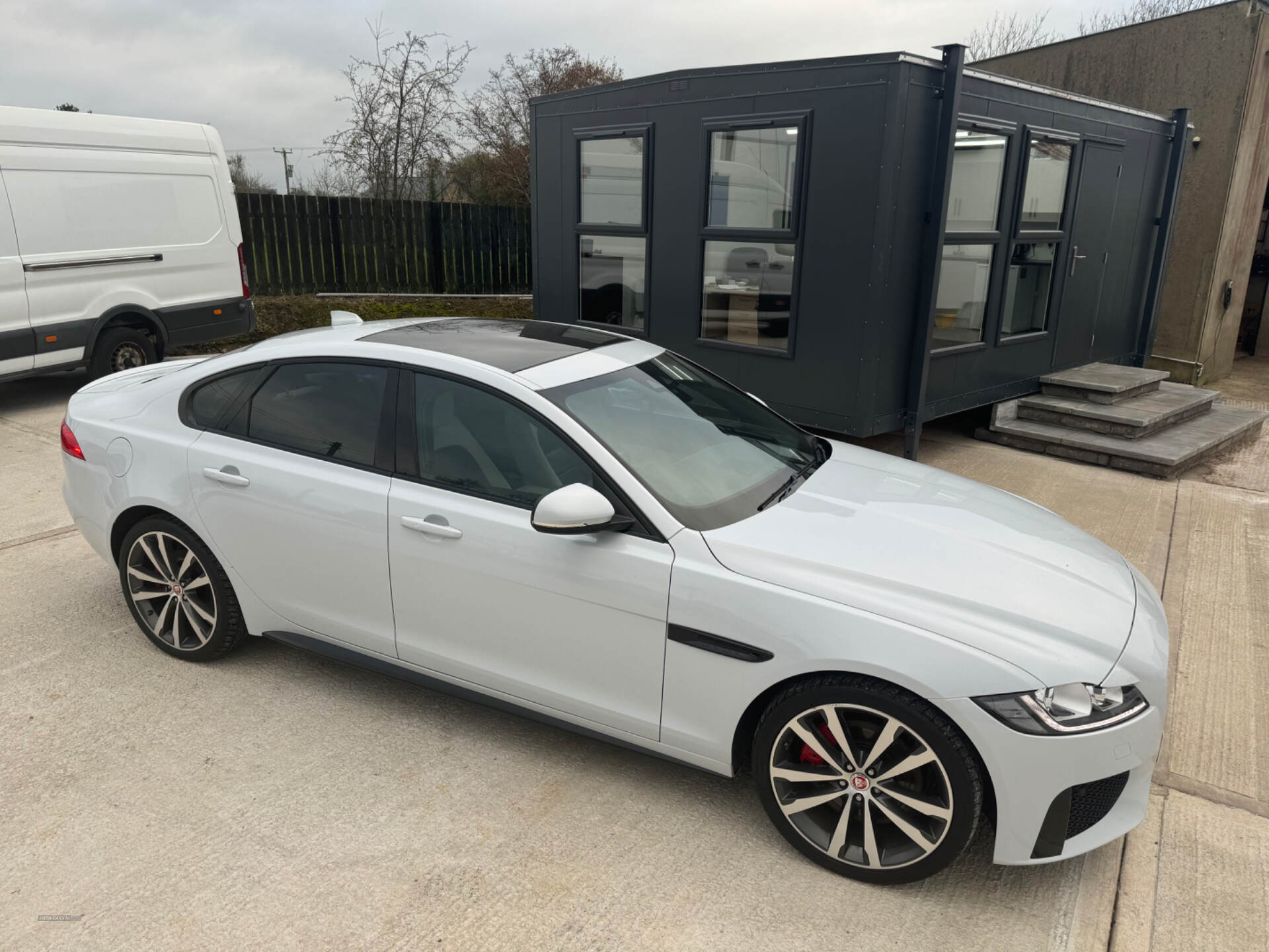 Jaguar XF DIESEL SALOON in Armagh