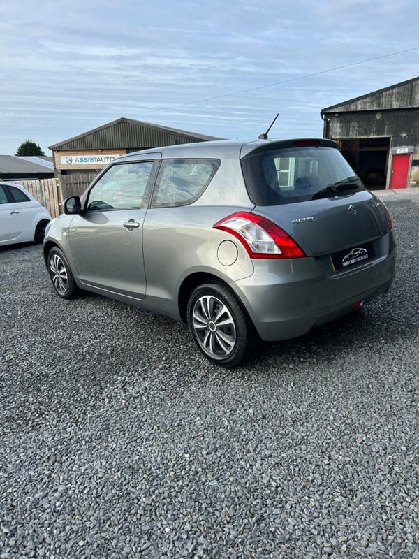 Suzuki Swift HATCHBACK in Down