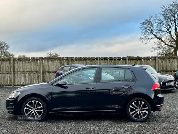 Volkswagen Golf DIESEL HATCHBACK in Antrim