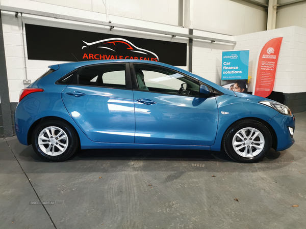 Hyundai i30 DIESEL HATCHBACK in Down