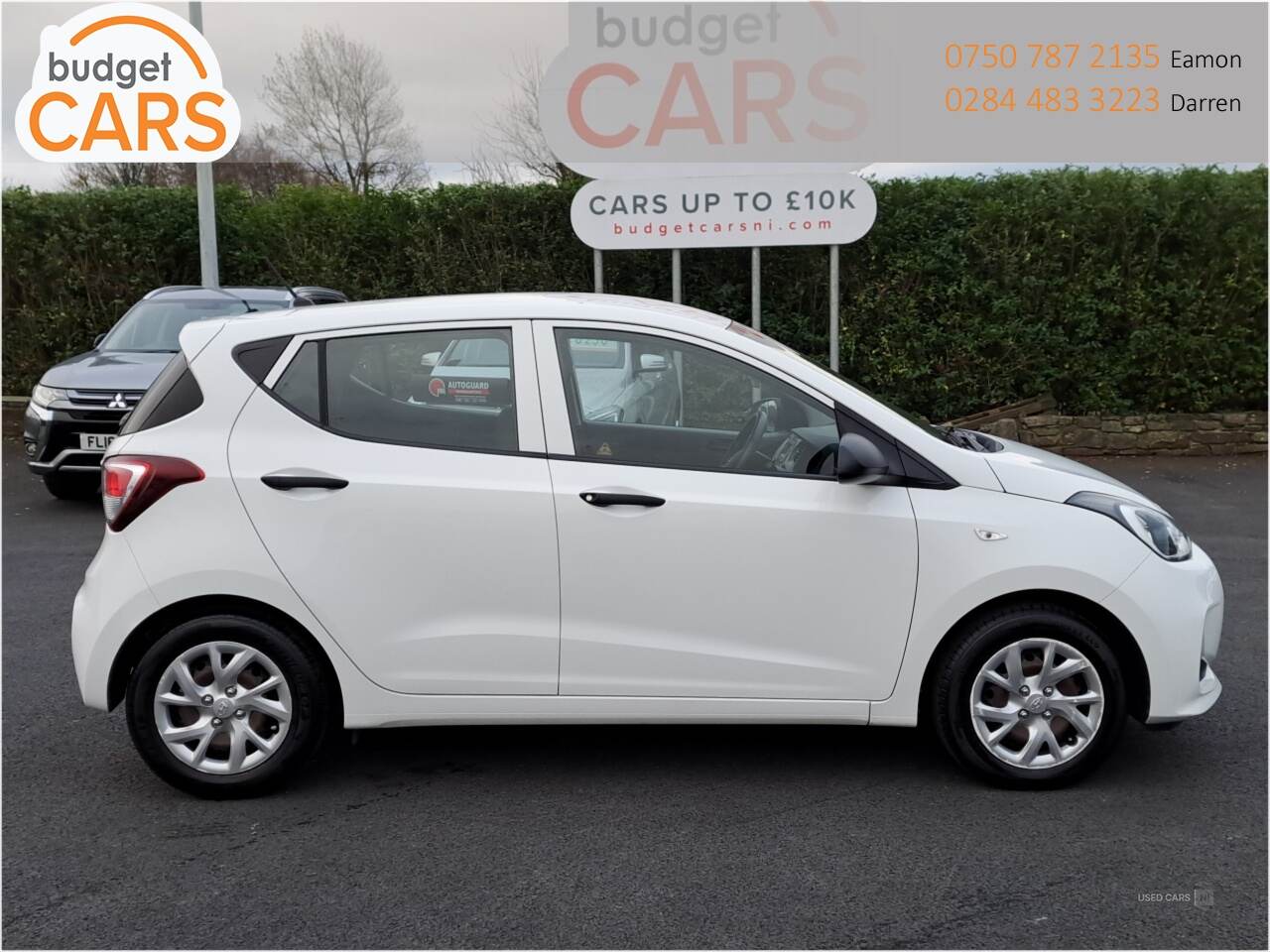 Hyundai i10 HATCHBACK in Down