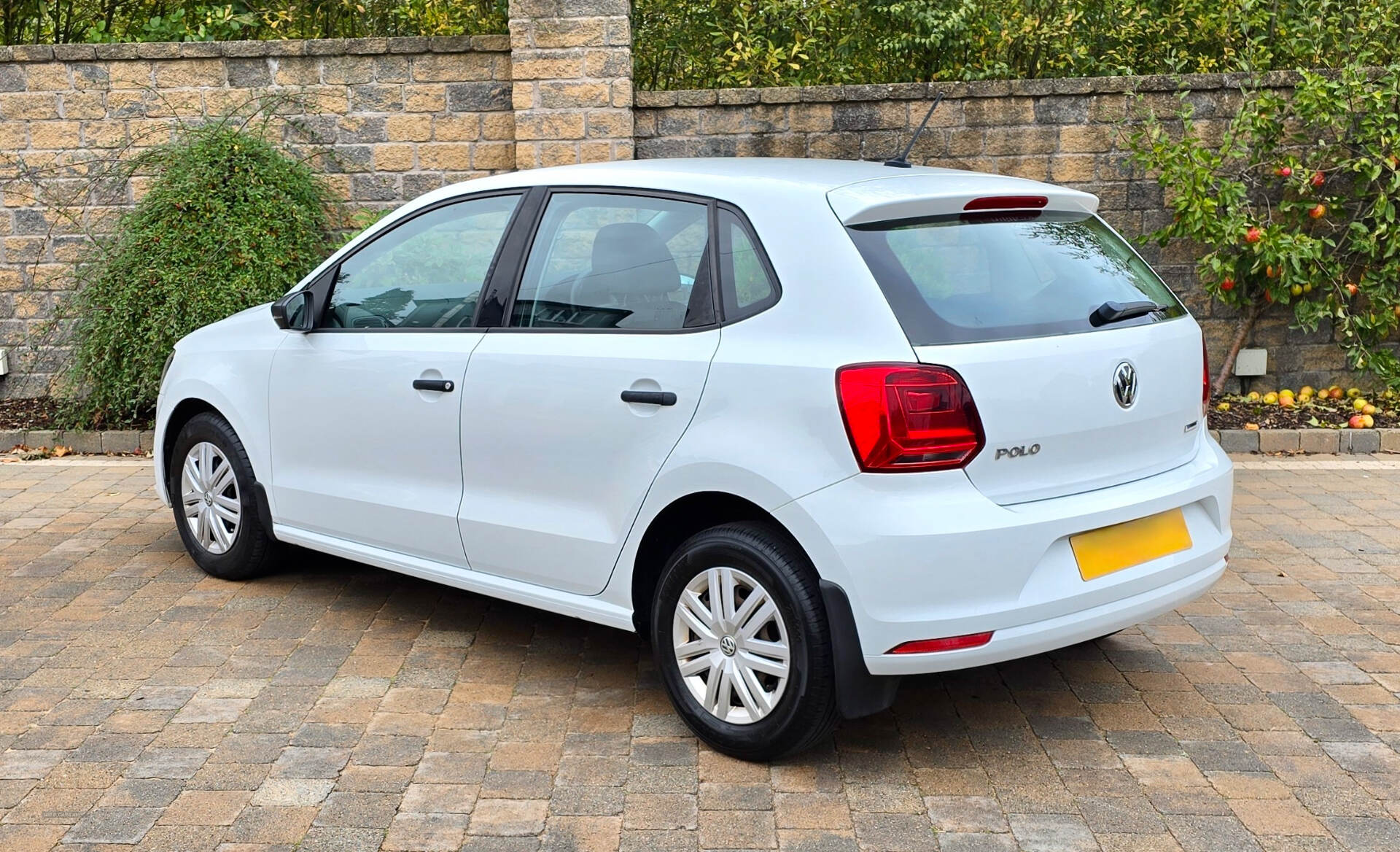 Volkswagen Polo HATCHBACK in Armagh