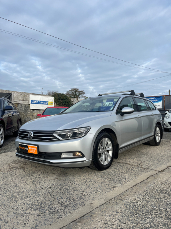 Volkswagen Passat DIESEL ESTATE in Down