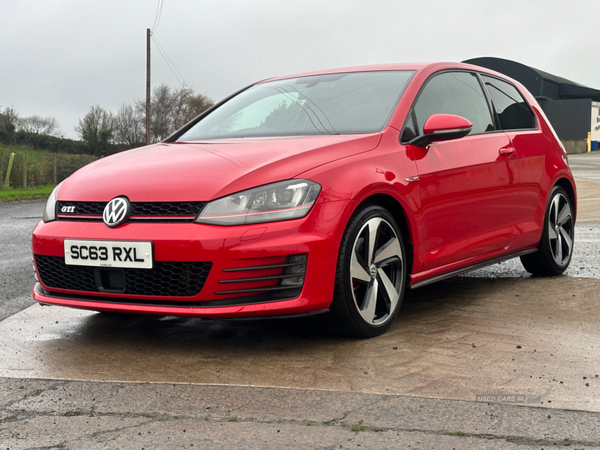 Volkswagen Golf HATCHBACK in Down