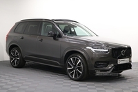 Volvo XC90 B5 MHEV Plus in Down