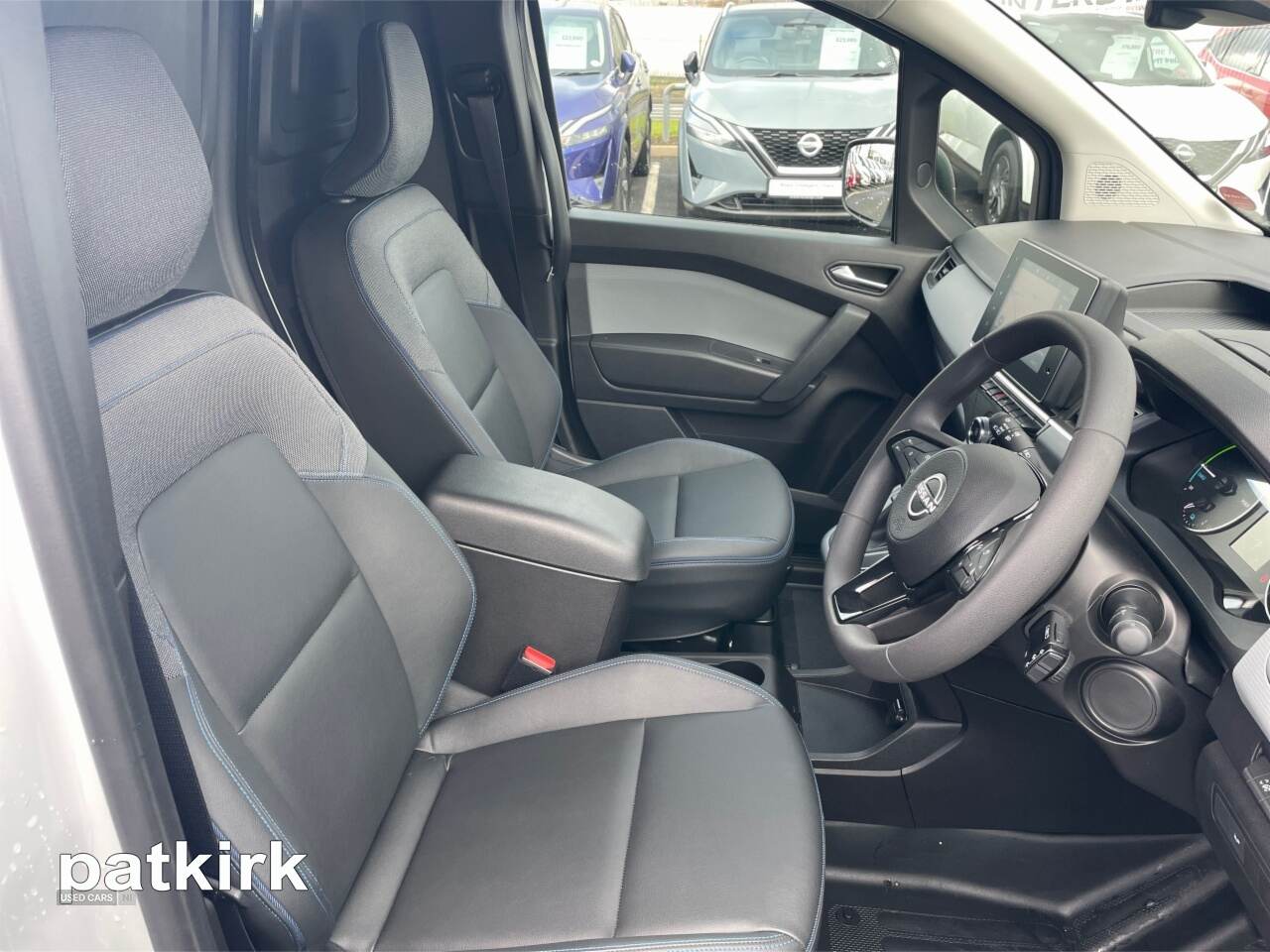 Dec 2024 Nissan Townstar 90kW Tekna Van Auto 45kWh