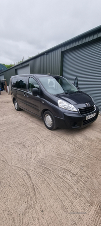 Peugeot Expert Tepee 2.0 HDi L1 98 Comfort 5dr [9 Seats] in Antrim