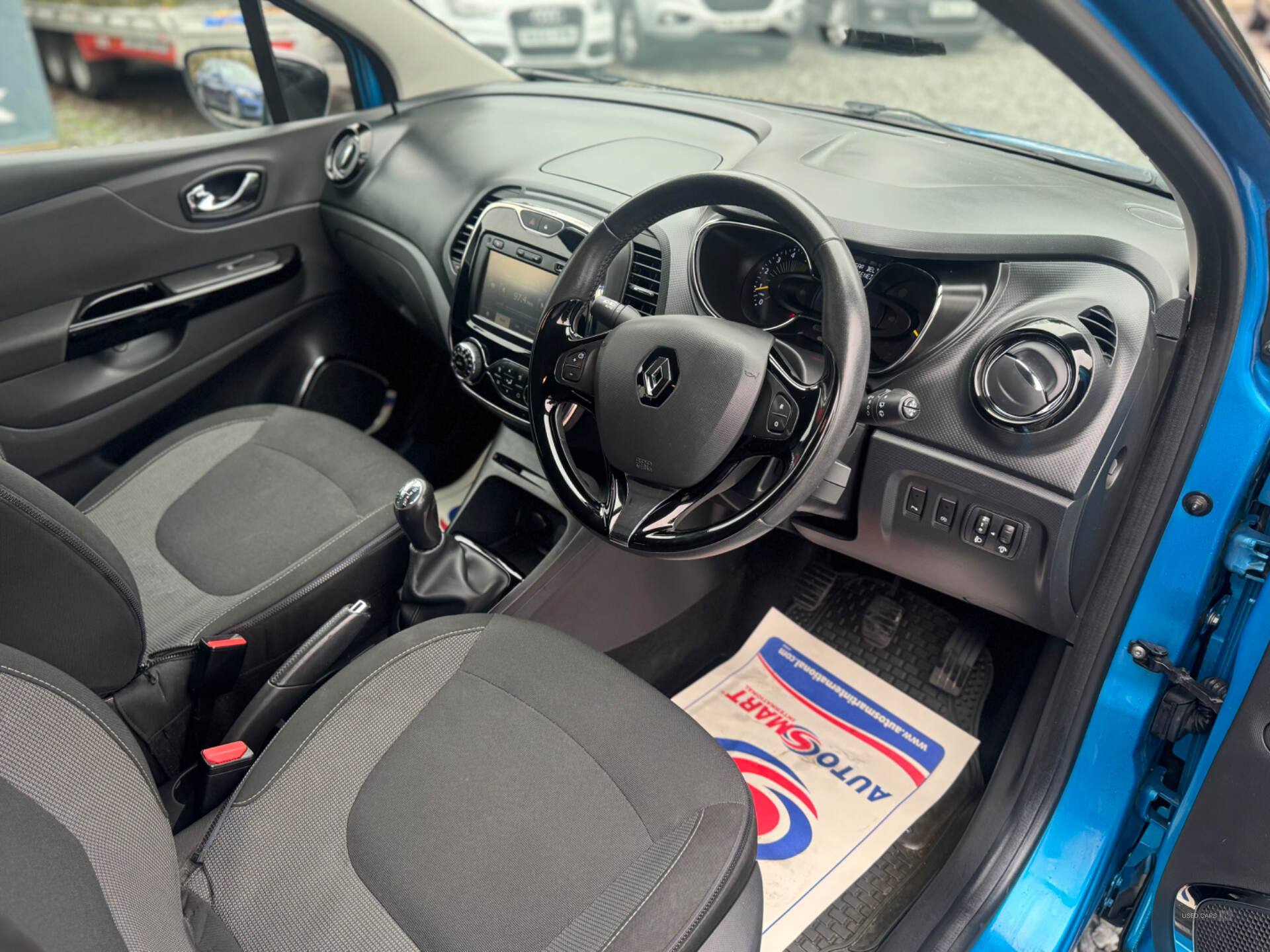 Renault Captur DIESEL HATCHBACK in Armagh