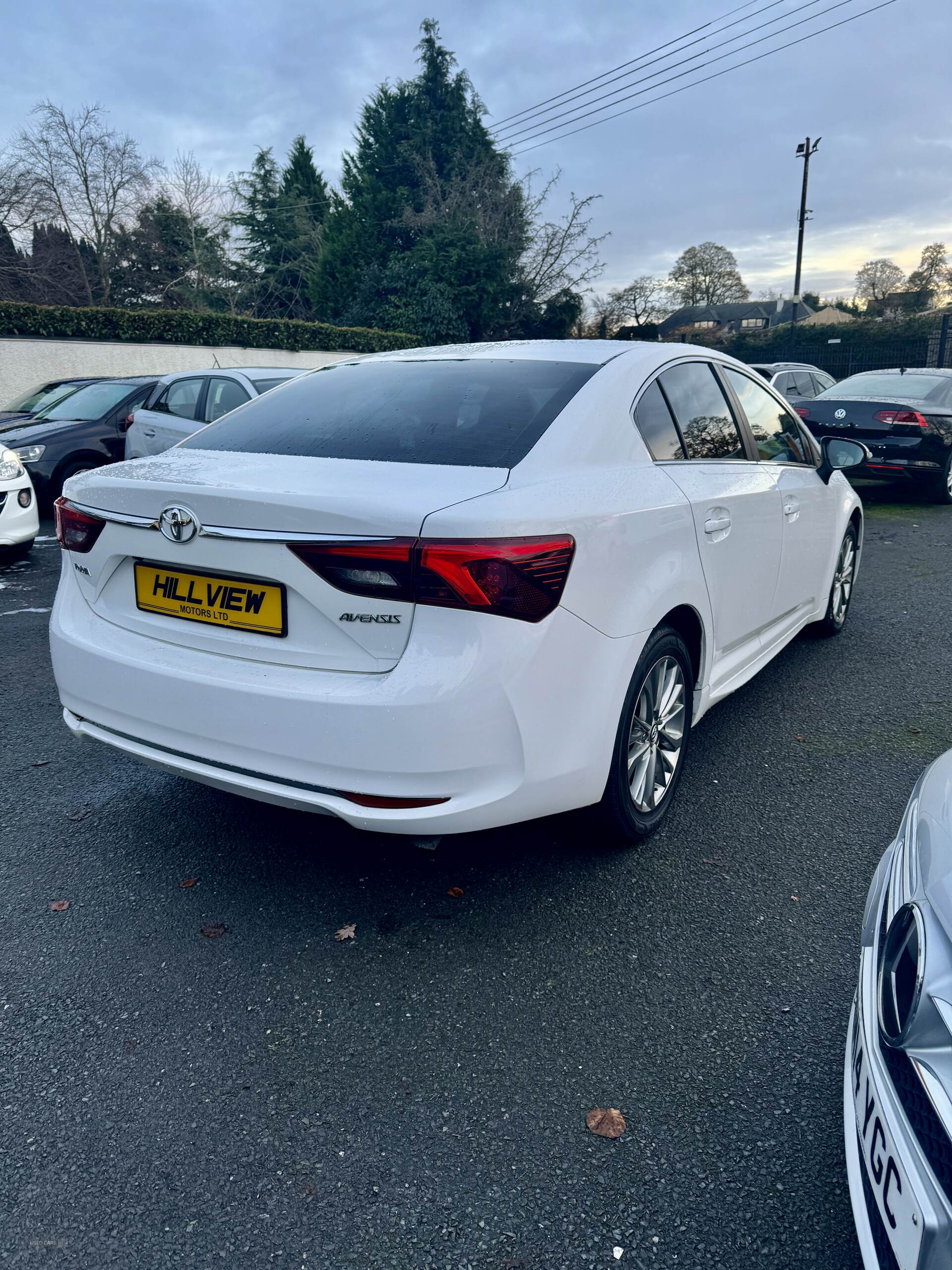 Toyota Avensis DIESEL SALOON in Down