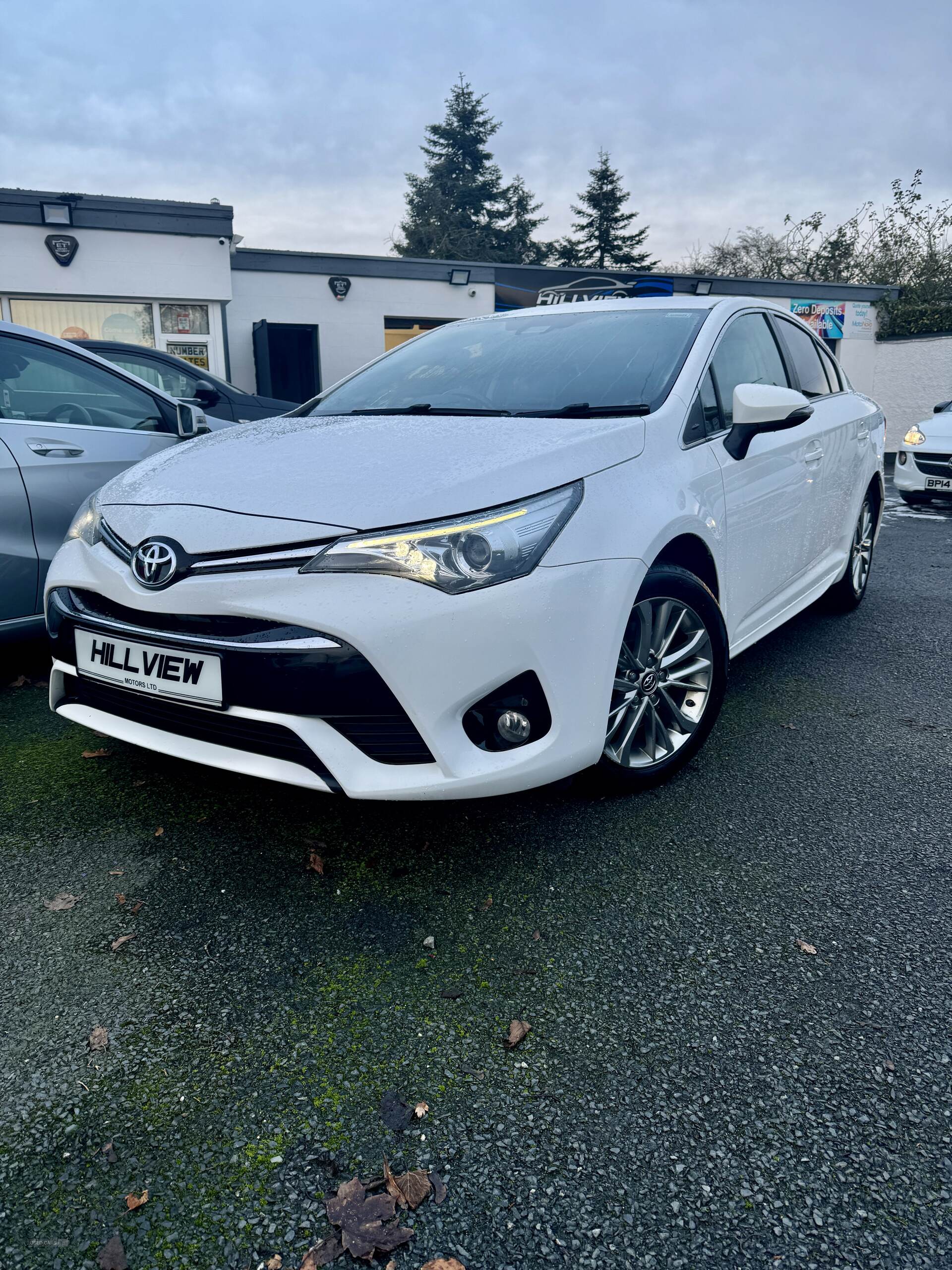 Toyota Avensis DIESEL SALOON in Down