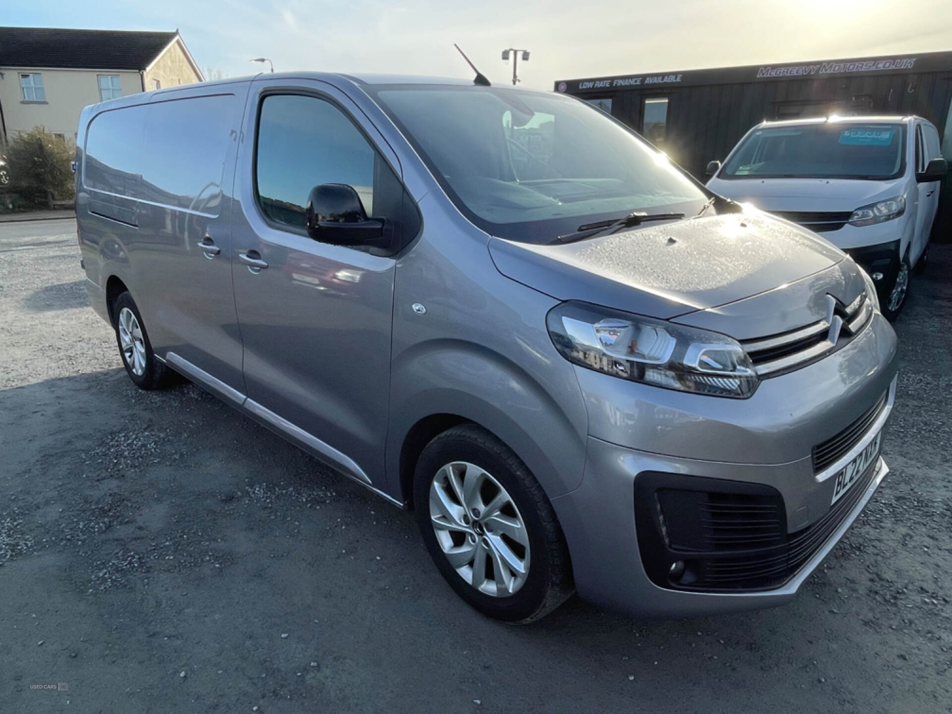 Citroen Dispatch XL DIESEL in Down