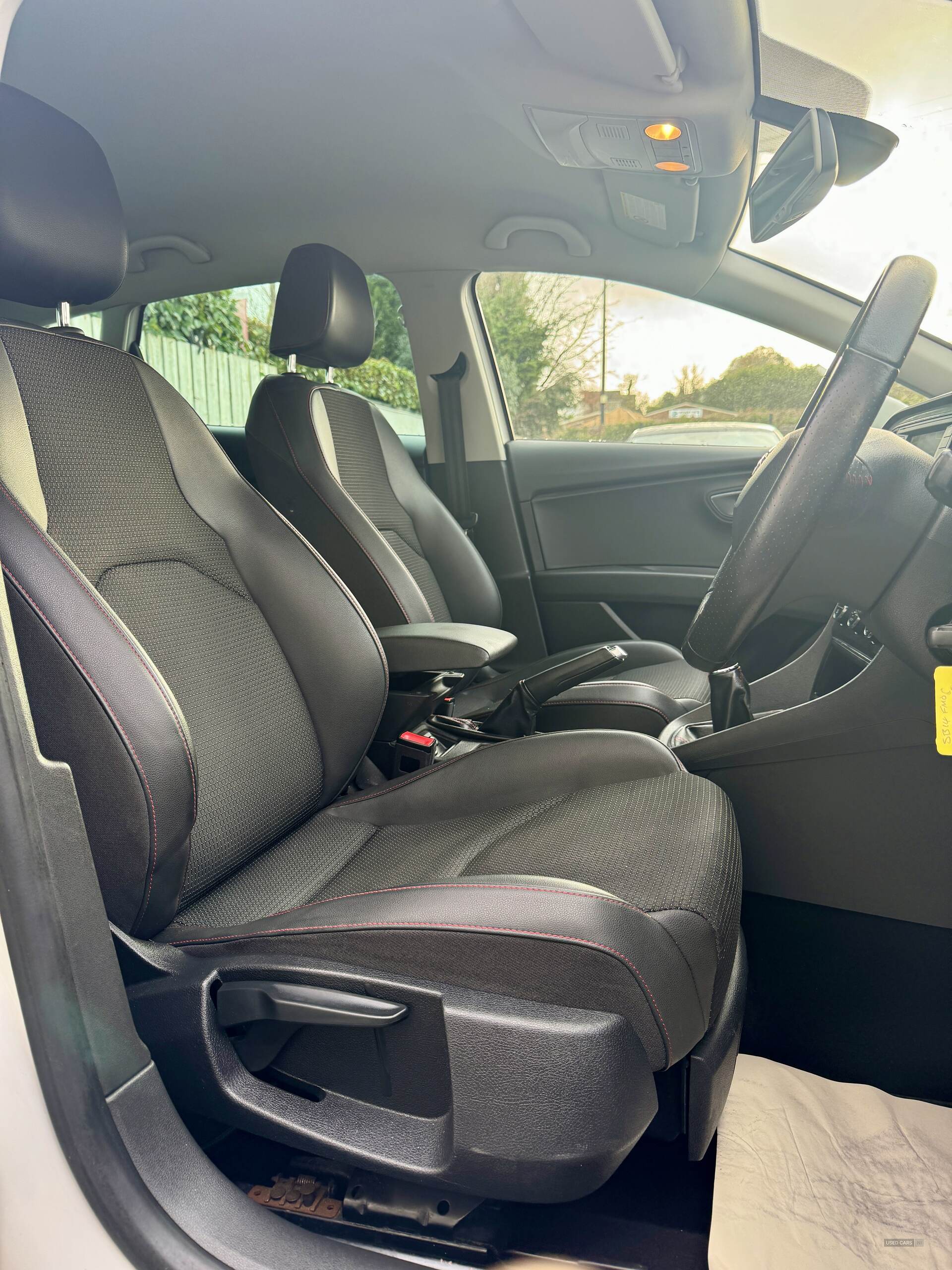 Seat Leon DIESEL HATCHBACK in Down