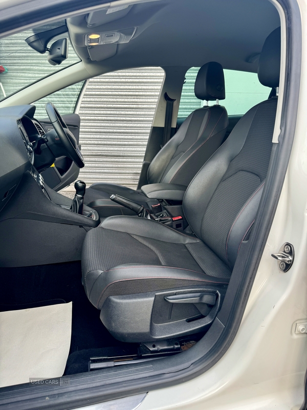 Seat Leon DIESEL HATCHBACK in Down