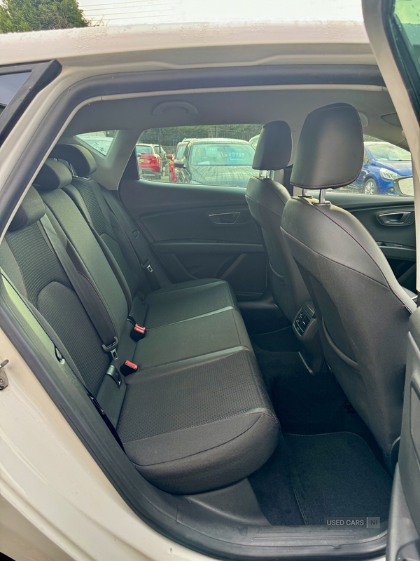 Seat Leon DIESEL HATCHBACK in Down