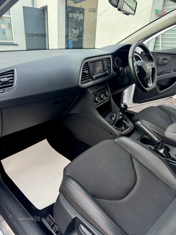 Seat Leon DIESEL HATCHBACK in Down