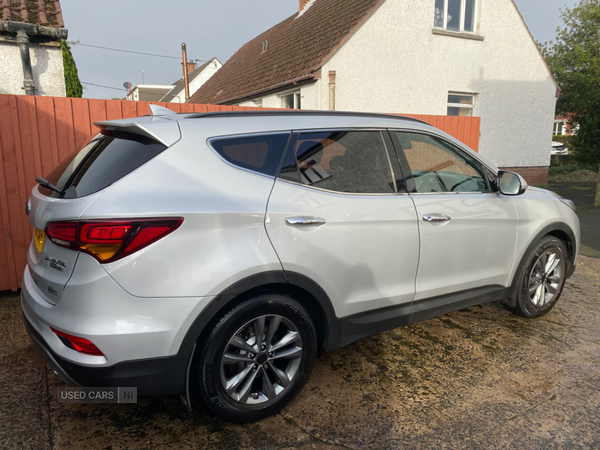 Hyundai Santa Fe DIESEL ESTATE in Antrim