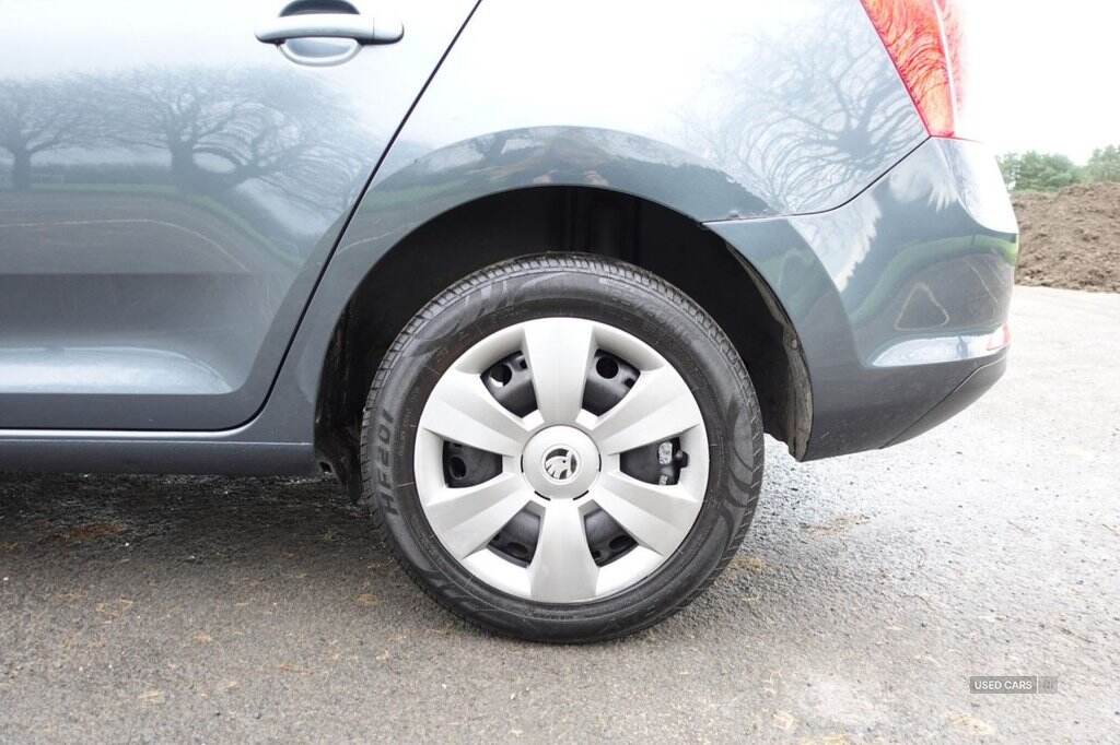May 2016 Skoda Rapid 1.4 TDI CR 90 S 5dr