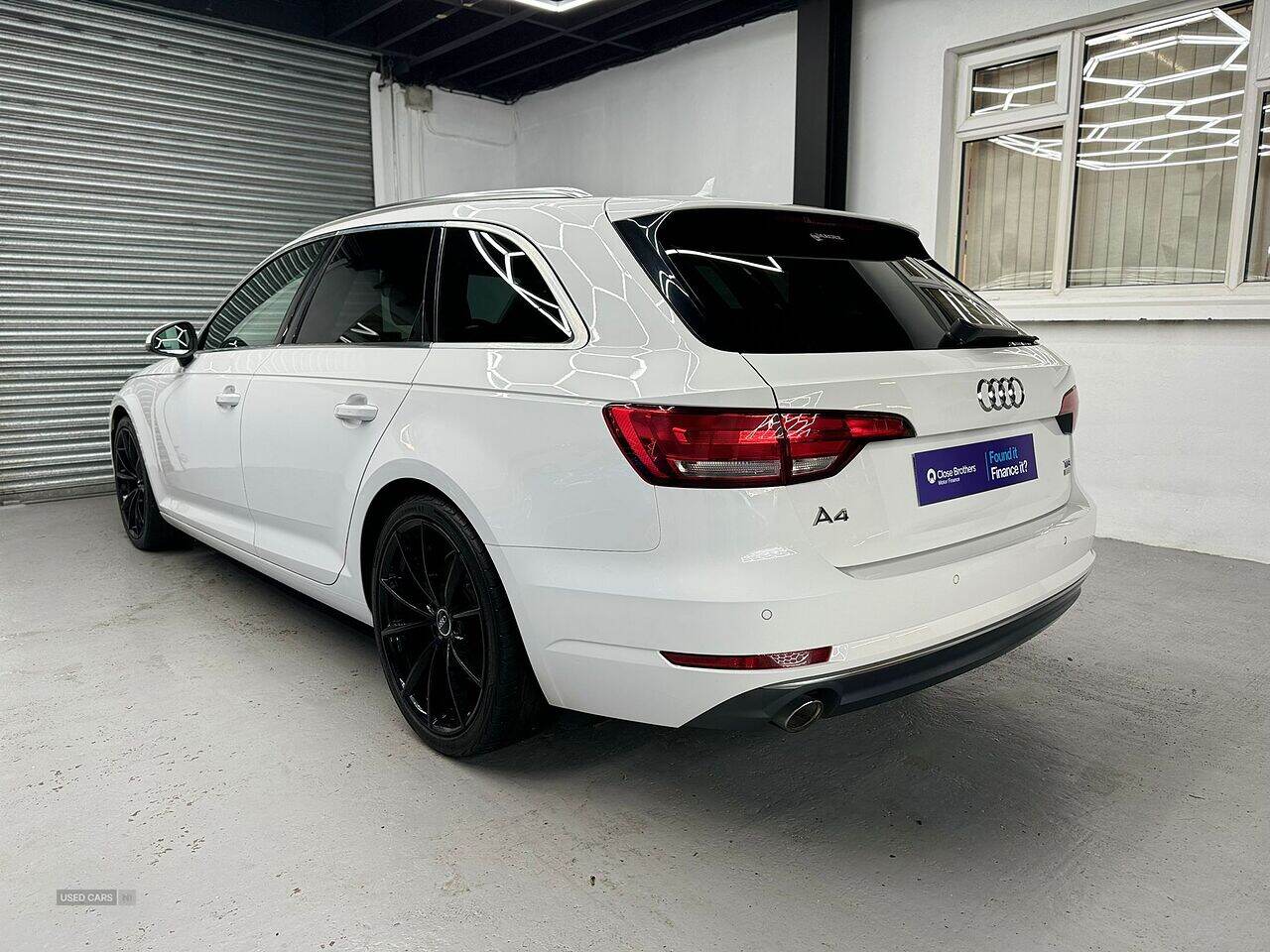 Jan 2018 Audi A4 2.0 TDI Ultra Sport 5dr