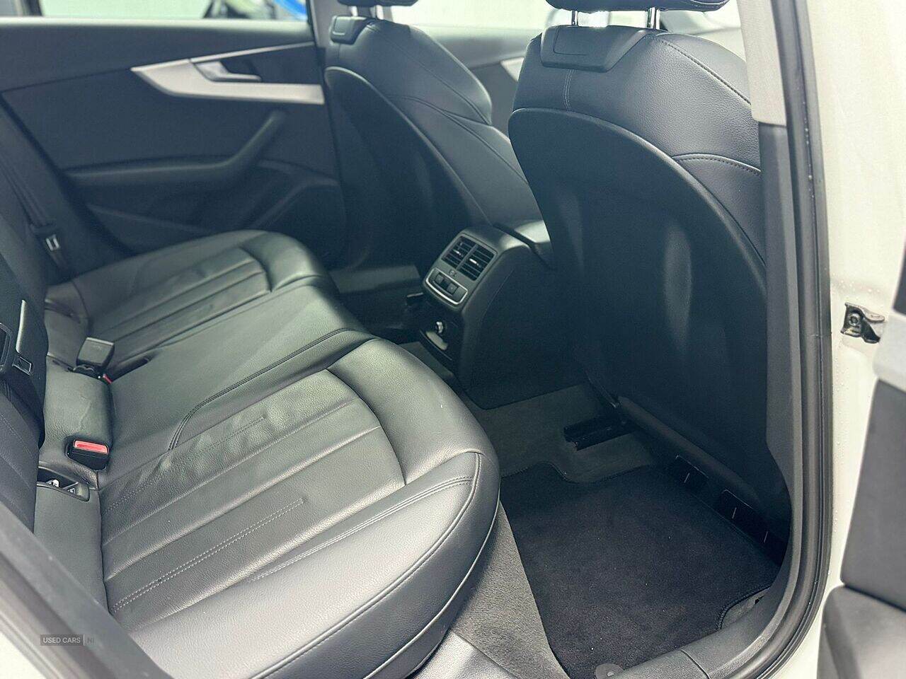 Jan 2018 Audi A4 2.0 TDI Ultra Sport 5dr
