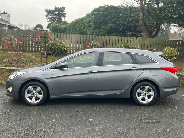 Hyundai i40 DIESEL TOURER in Tyrone