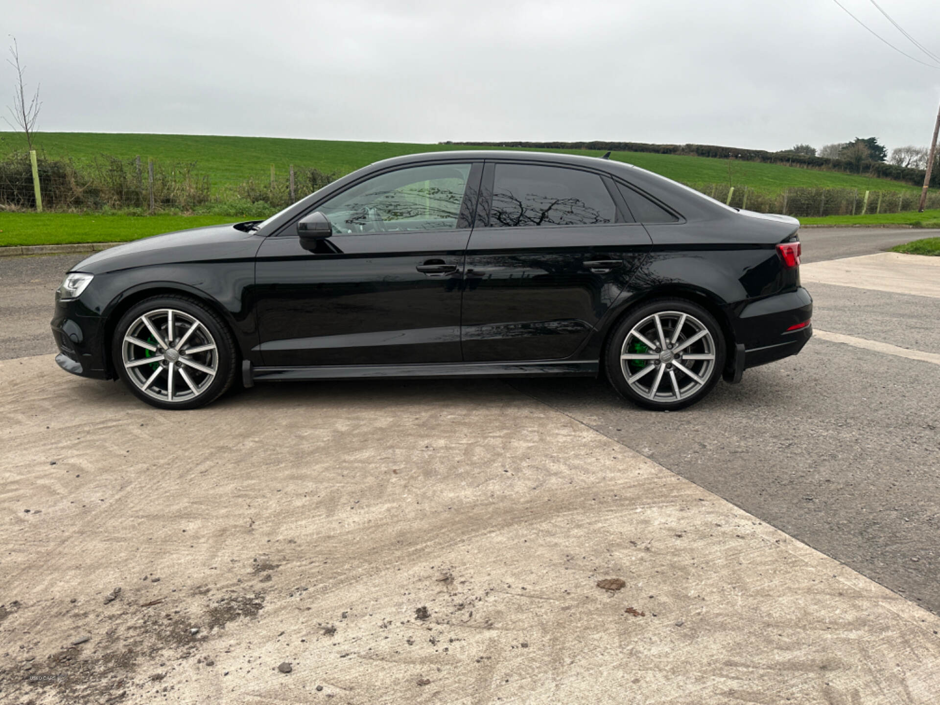 Audi A3 SALOON SPECIAL EDITIONS in Down