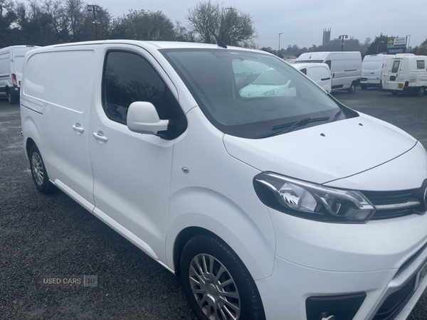 Toyota Proace MEDIUM DIESEL in Down