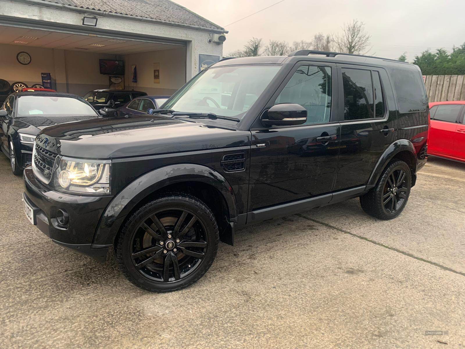 Land Rover Discovery DIESEL SW in Down