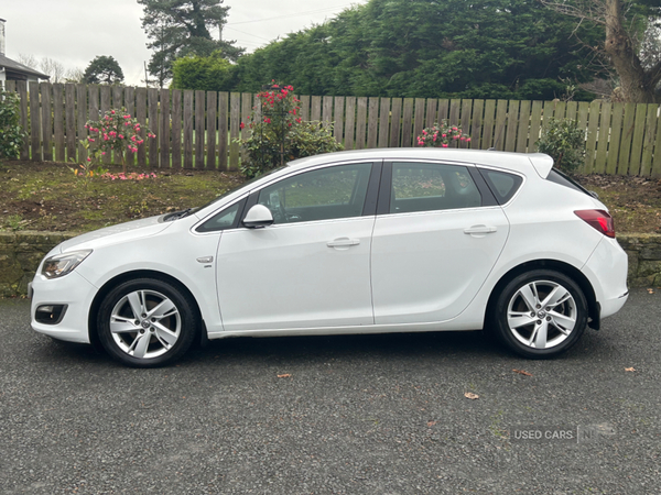 Vauxhall Astra DIESEL HATCHBACK in Tyrone