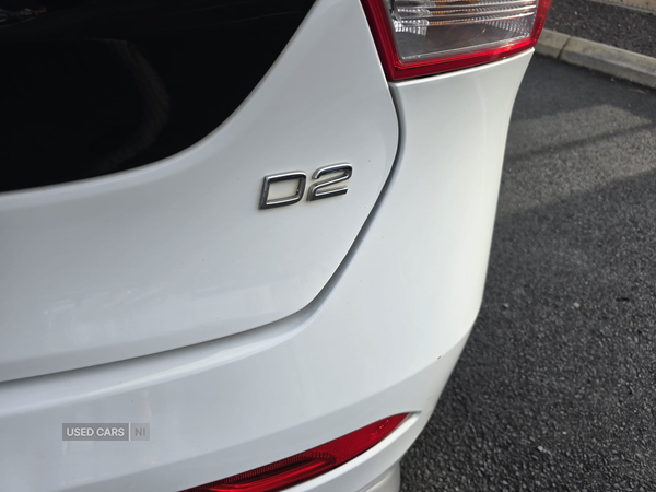 Volvo V40 DIESEL HATCHBACK in Down