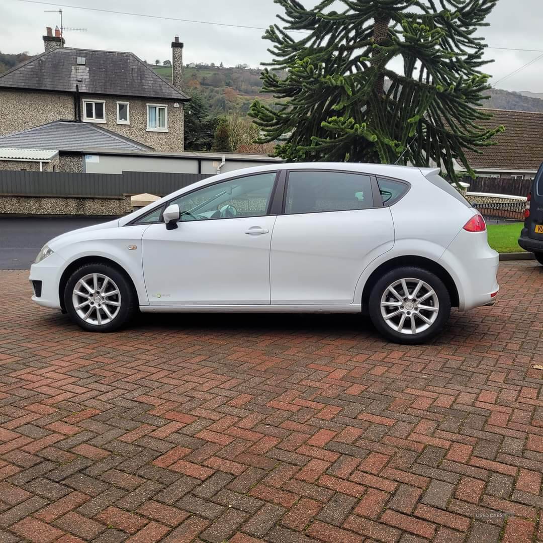 Seat Leon DIESEL HATCHBACK in Down