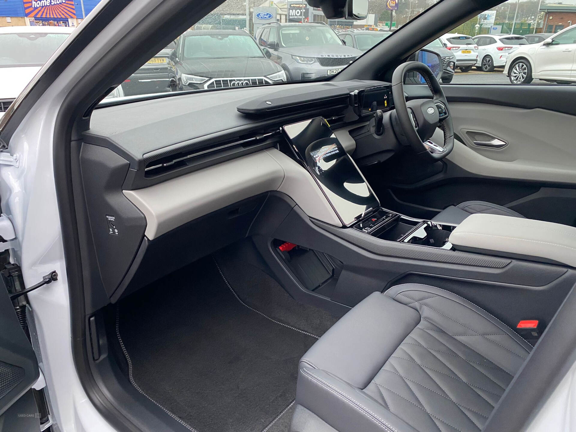 Nov 2024 Ford Capri Premium RWD 77kWh Extended range