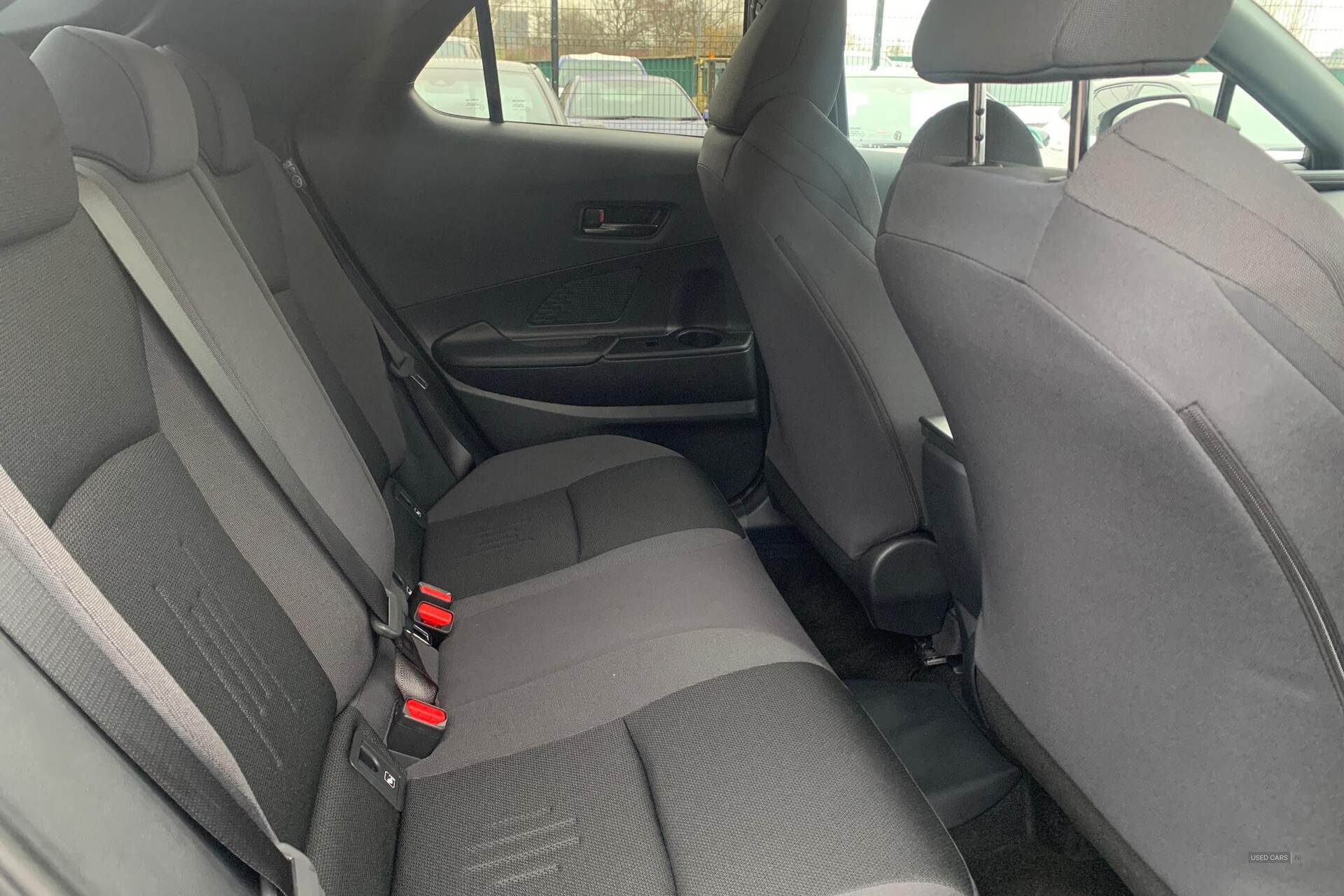 Aug 2024 Toyota C-HR 2.0 PHEV Design 5dr CVT
