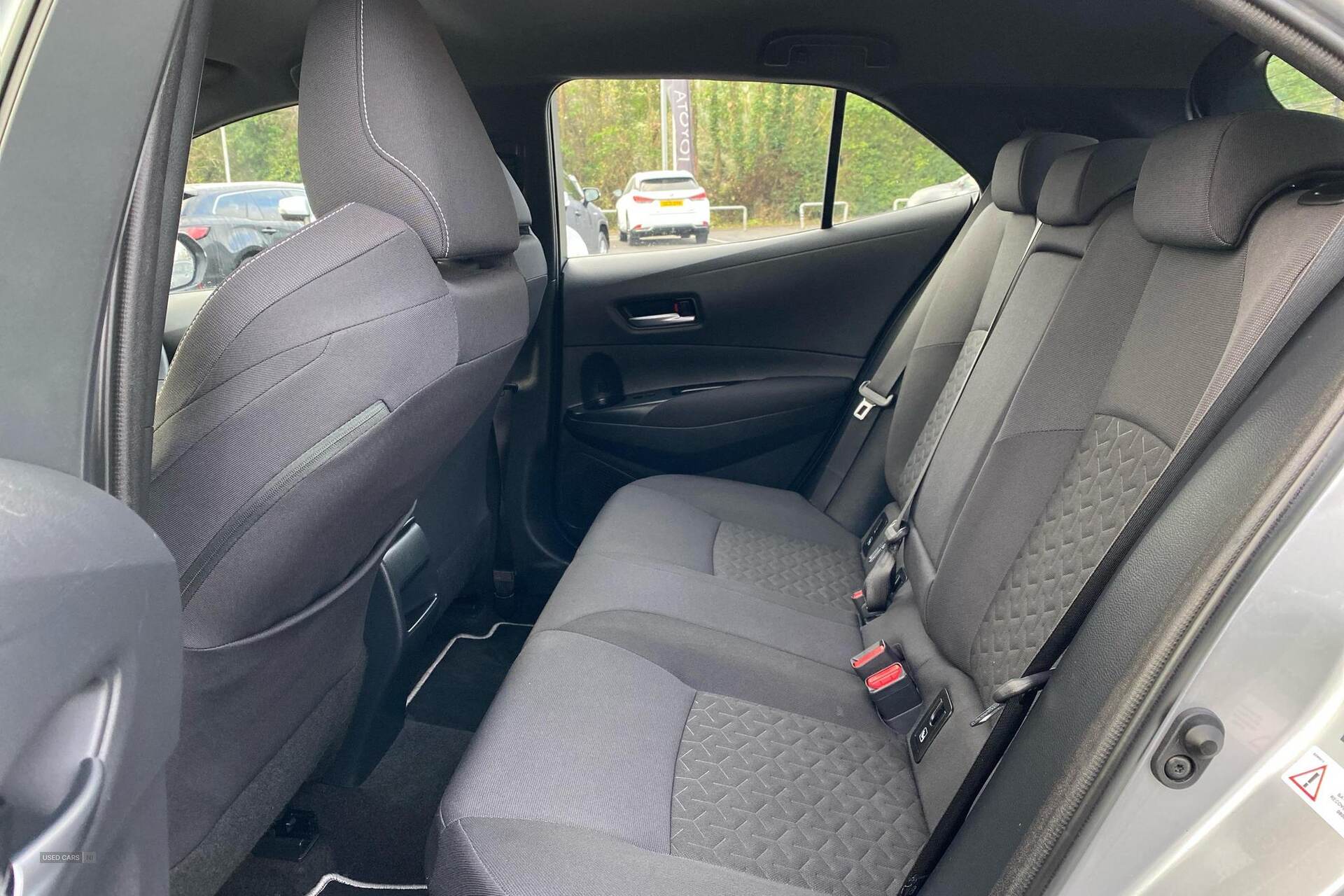 Sep 2022 Toyota Corolla 1.8 VVT-i Hybrid Icon Tech 5dr CVT