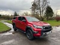 Toyota Hilux 2.8 D-4D Invincible X Auto 4WD Euro 6 (s/s) 4dr in Fermanagh