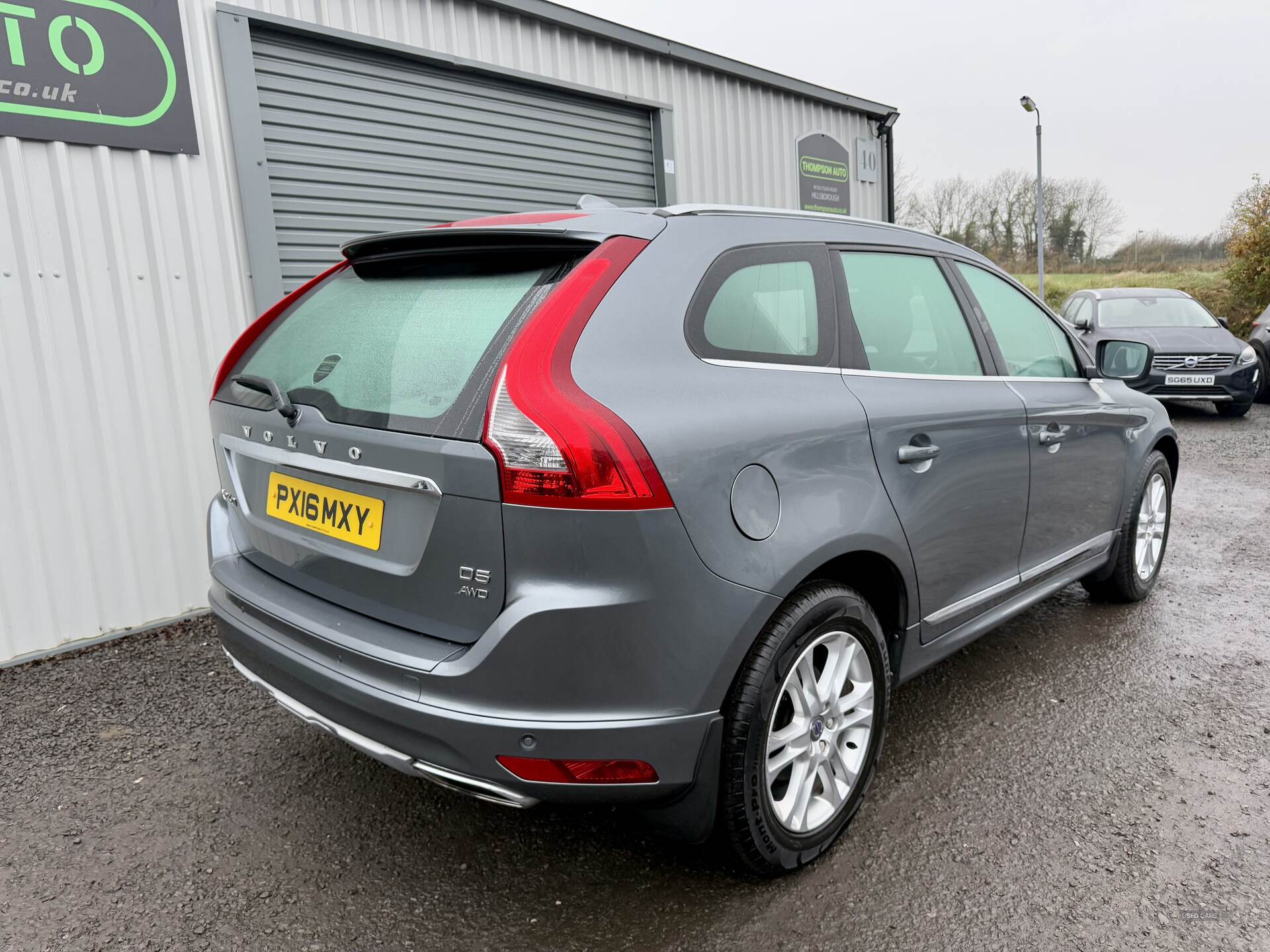 Volvo XC60 D5 AWD 2.4 AUTO in Down