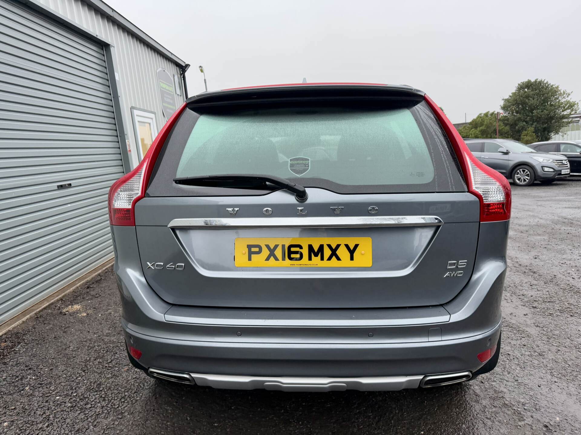 Volvo XC60 D5 AWD 2.4 AUTO in Down