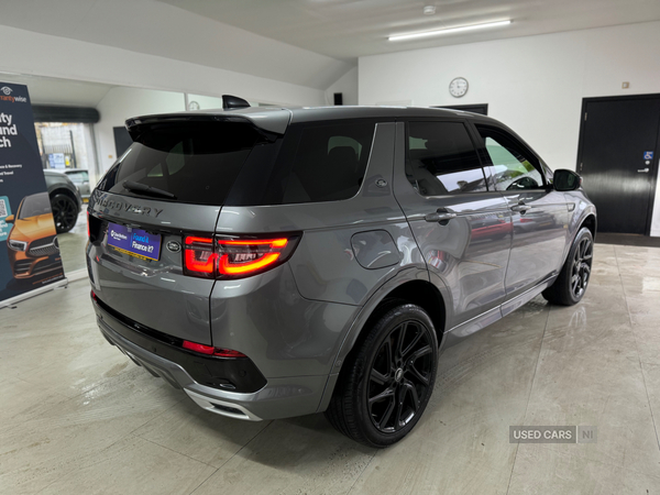 Land Rover Discovery Sport DIESEL SW in Down