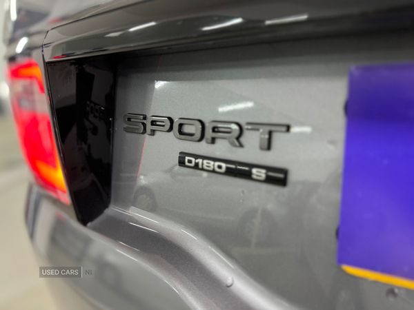 Land Rover Discovery Sport DIESEL SW in Down