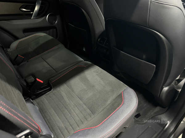 Land Rover Discovery Sport DIESEL SW in Down