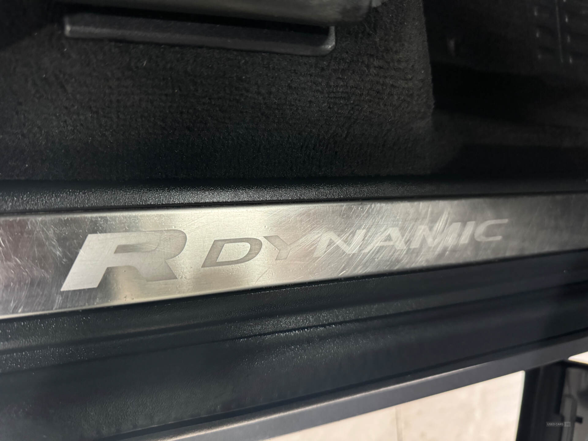 Land Rover Discovery Sport DIESEL SW in Down