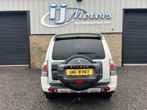 Mitsubishi Shogun DIESEL STATION WAGON in Tyrone