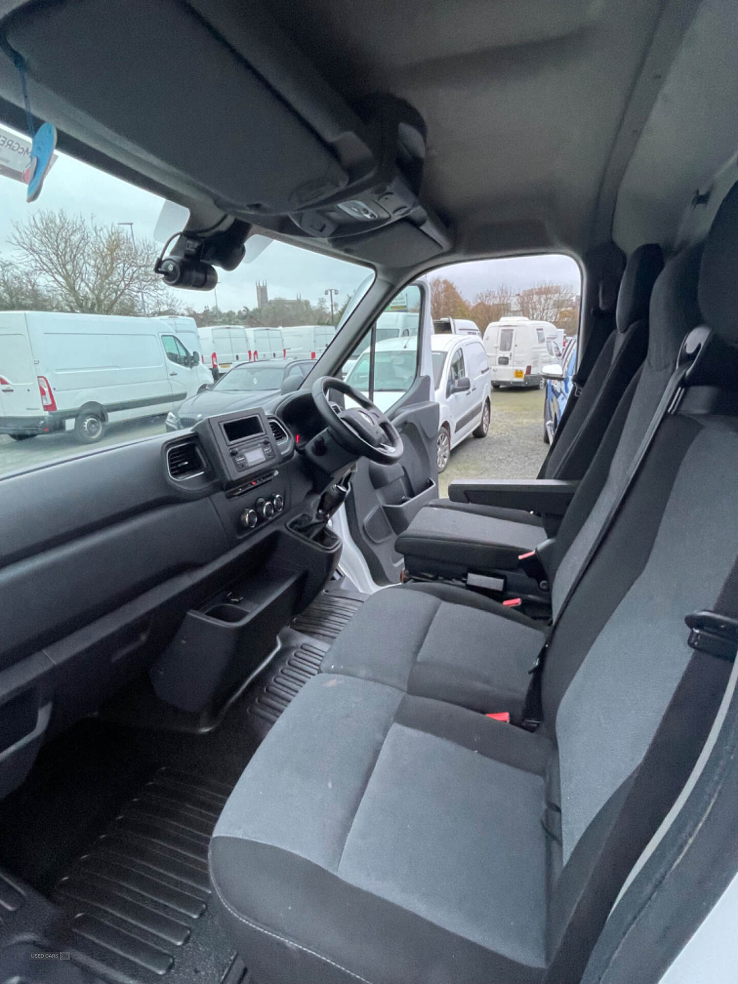 Renault Master LWB DIESEL FWD in Down