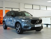 Volvo XC40 2.0 T5 R-Design SUV 5dr Petrol Auto AWD Euro 6 (s/s) (247 ps) in Tyrone