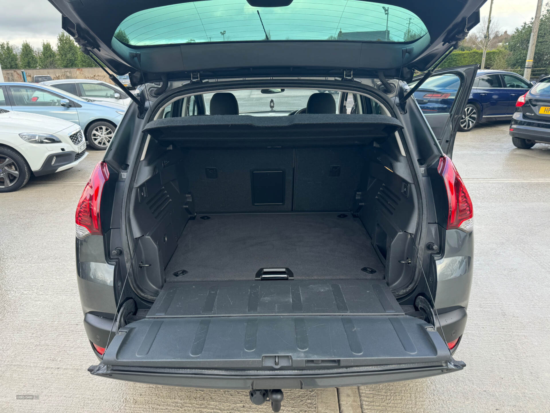 Peugeot 3008 DIESEL ESTATE in Armagh