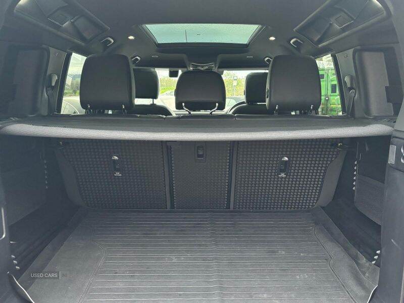 2023 Land Rover Defender 110 X-Dynamic SE